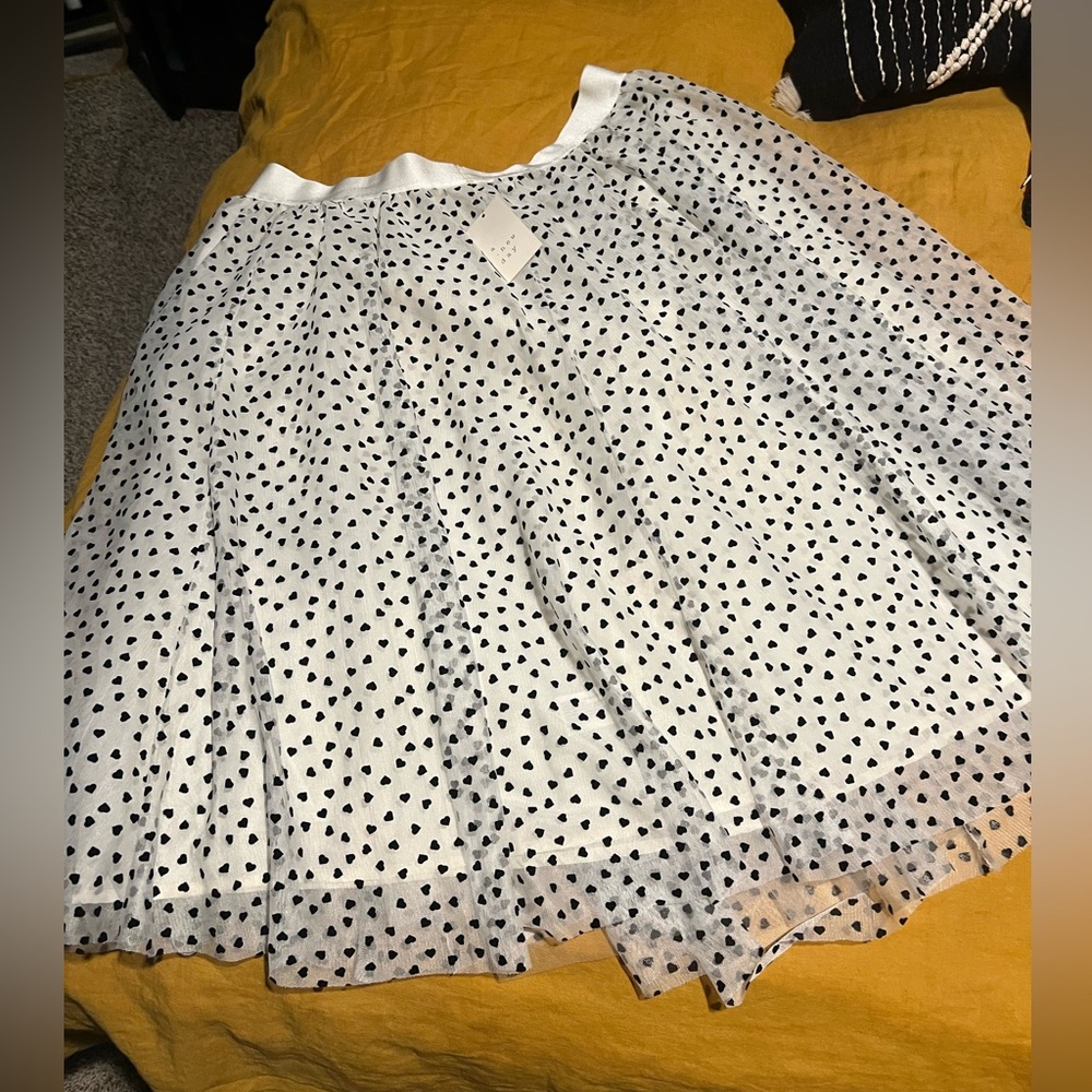 NWT heart skirt